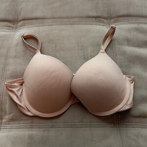 Victoria's Secret PINK Wear Everywhere Push-up 34B Bra